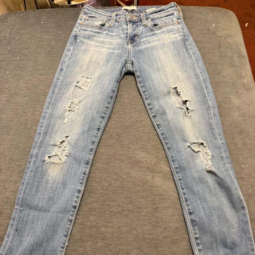 Big Star Alex Skinny‎ Jeans Nova XVI Distressed Raw Hem Light Wash Denim Size 25